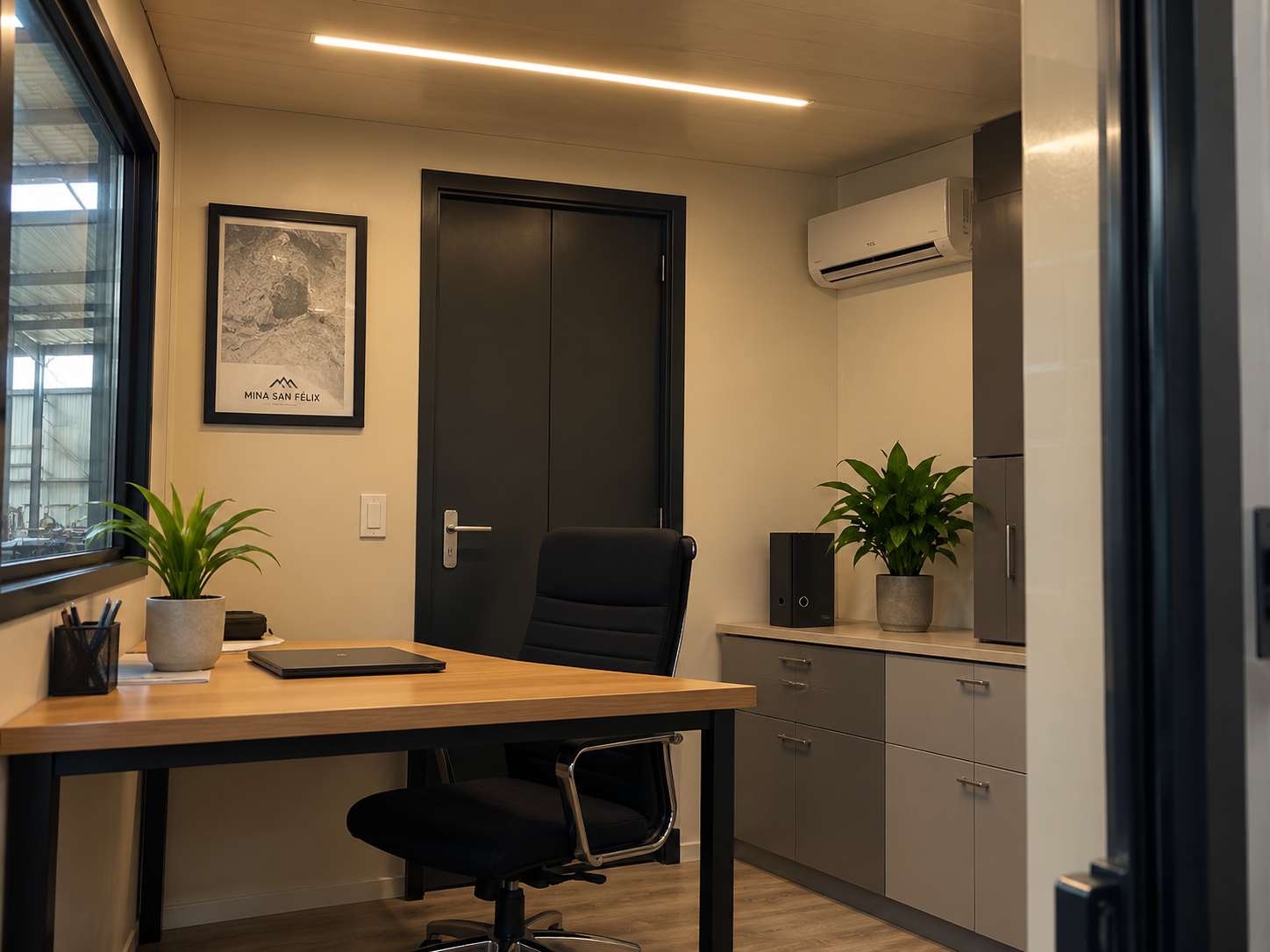 Puesto de trabajo oficina contenedor