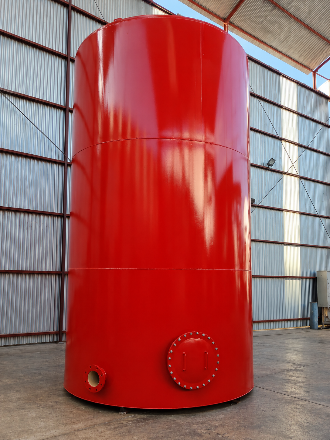 Tanque Cilíndrico Vertical para Red de Incendio - Llamas Tanques
